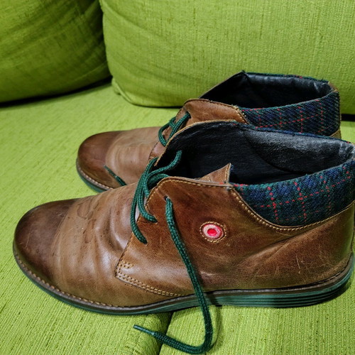 Robinson ankle boots used, brown, size 41 with small tear