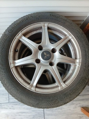 Set of 4 used 15-inch rims with Continental tires 2024, bolt pattern 114×14.3