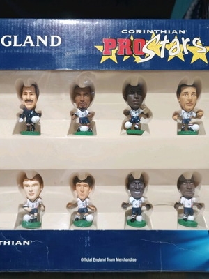Corinthian Pro stars collectible box with figures like new