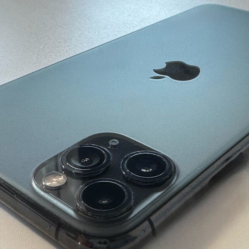 iPhone 11 Pro Max Space Grey like new, 256GB