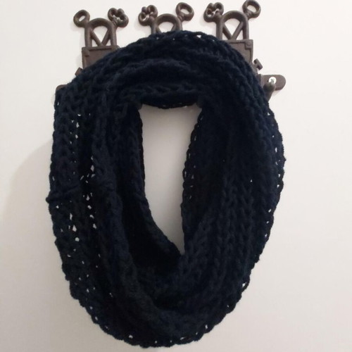 Warm collar like new, dark blue