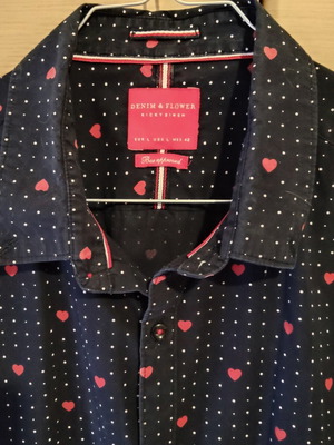 Shirt with hearts, blue, size L