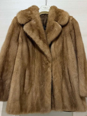 Minaidis women's fur coat One Size like new, brown mink