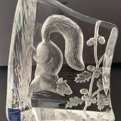 Dartington crystal paperweight new, collectible decorative art glass
