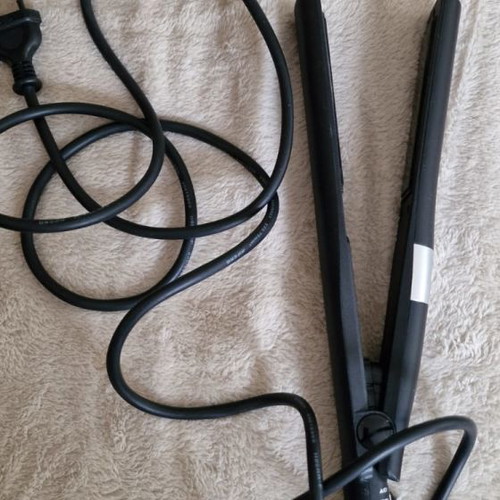 Hair straightener used, fully functional