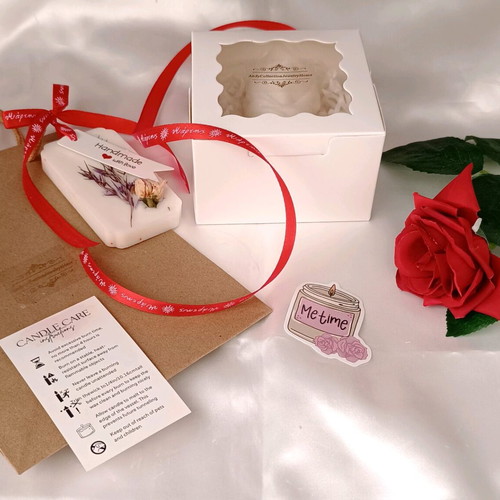 Handmade decorative candle Woman with Scarf new, gift set