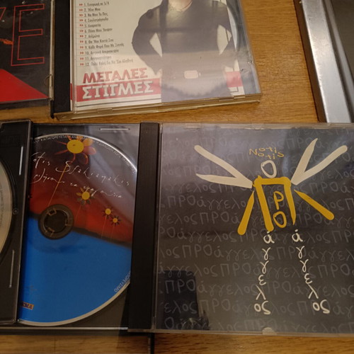 Music CDs like new, assorted pack