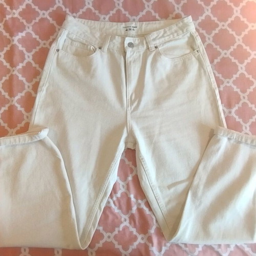 Terranova mom white jeans size Large like new