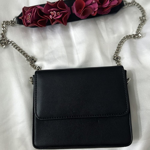 Black Crossbody Bag used with 3D Floral Chain Strap
