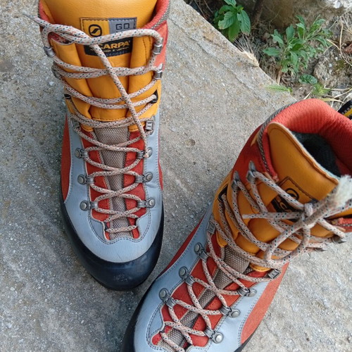 Scarpa Triolet GTX hiking boots used, beige and orange, size 46