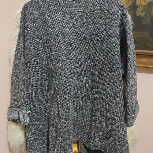 Italian wool cardigan Aerfan like new with sequins gray