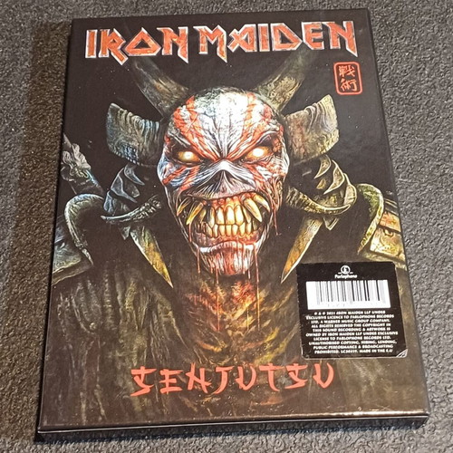 Iron Maiden Senjutsu 2 x CD used, Deluxe Limited Edition