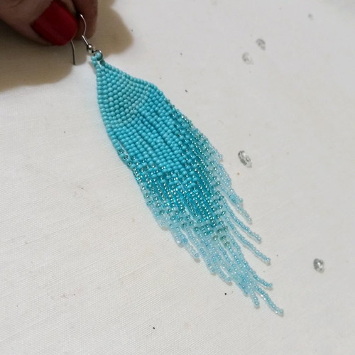 Boho beaded dangling earrings new, in shades of blue