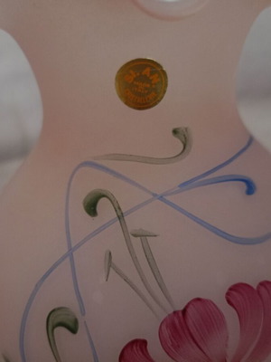 Italian hand-painted vase new, matte glass pink shade
