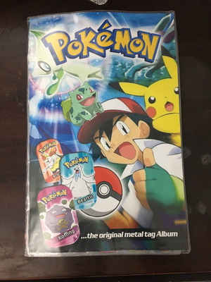 Pokémon άλμπουμ με μεταλλικές ταπές μεταχειρισμένο