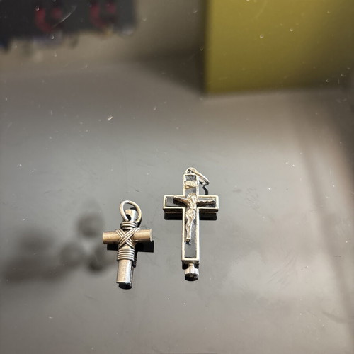 Crosses used, set of 2 pieces, jewelry