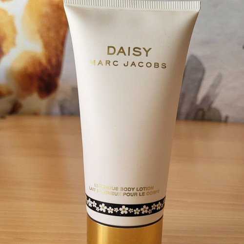 Marc Jacobs Daisy body lotion 150ml new