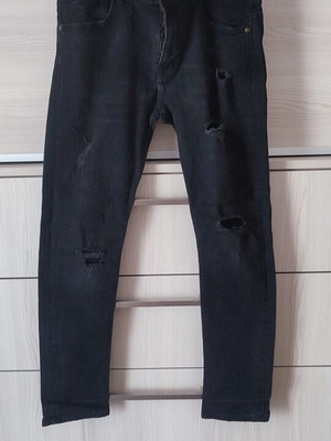 Zara black jeans, size L