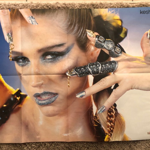 Kesha giant poster, 4-panel, from it's me magazine