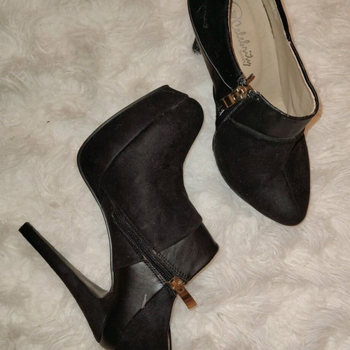 Black pumps like new, size 38, heel 12.5 cm