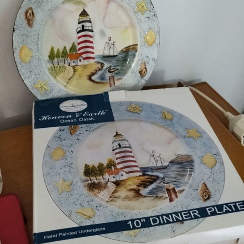 Decorative plate set 2 pieces, 15 cm diameter, new