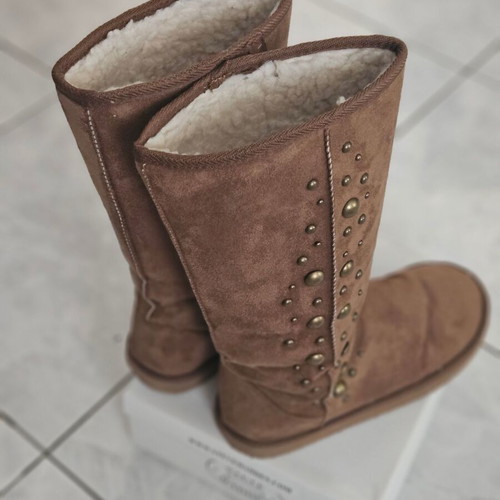 Soft suede boots size 41