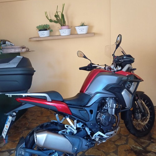 Daytona Maverick 500 motorcycle used, 2022, 500 cc, manual, red