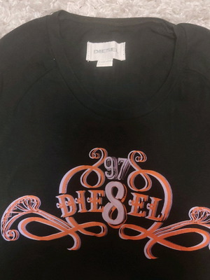 Diesel t-shirt for 9-10 years like new, slim fit with side openings