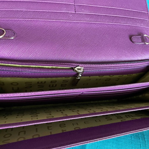 Samsonite bag used with some marks