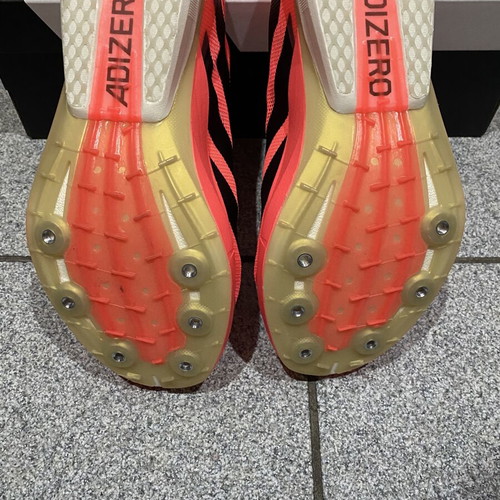 Adidas Adizero Avanti XC running shoes new, size 42.5, black and red