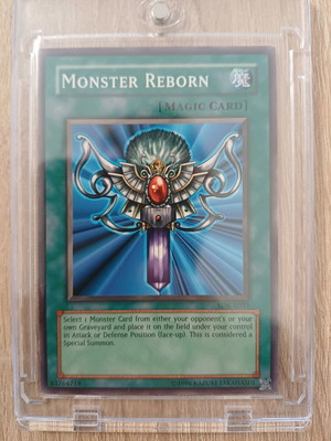 Yugioh Monster Reborn SDK-E033 like new