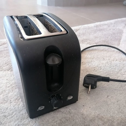 Toaster 2-Slice used