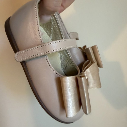 Babywalker nude ballerinas size 20 like new, 12cm