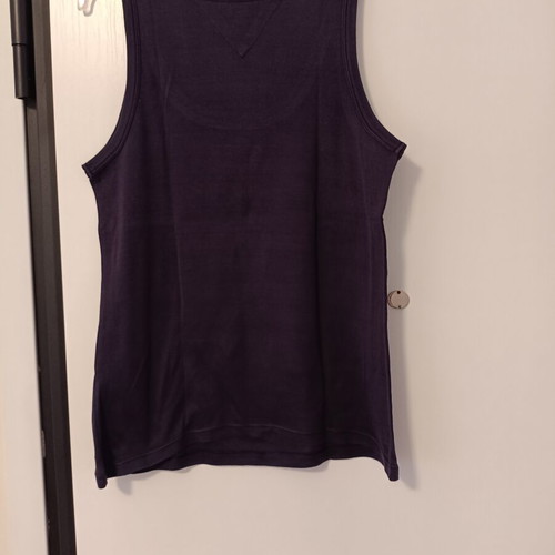 Tommy Hilfiger sleeveless shirt navy blue XL like new