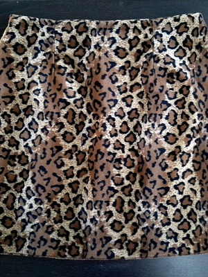 Vintage Leopard Skirt Gianni Rodini like new, mini with fur texture