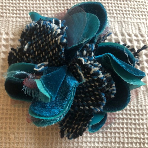 Buttonhole flower pin multicolored Talbots like new