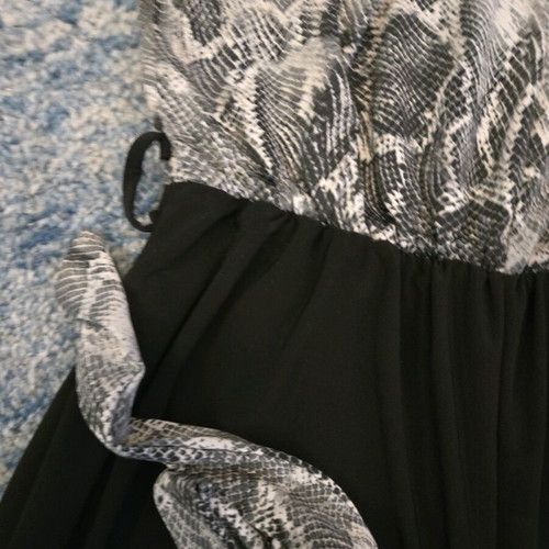 One-piece jumpsuit new, size XL, black and gray