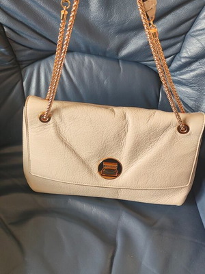 Coccinelle Liya shoulder bag beige like new genuine leather