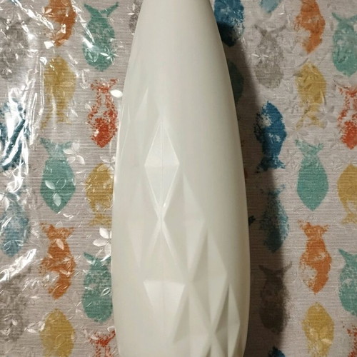 Plastic vase for flowers like new