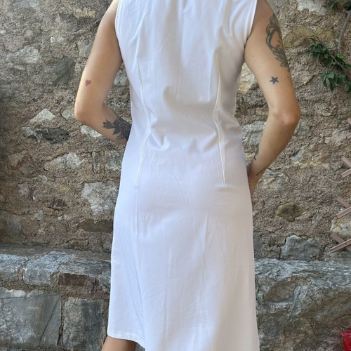 Vintage white sleeveless dress with collar and buttons, size M