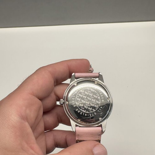 Folli Follie women's watch pink like new, battery needed