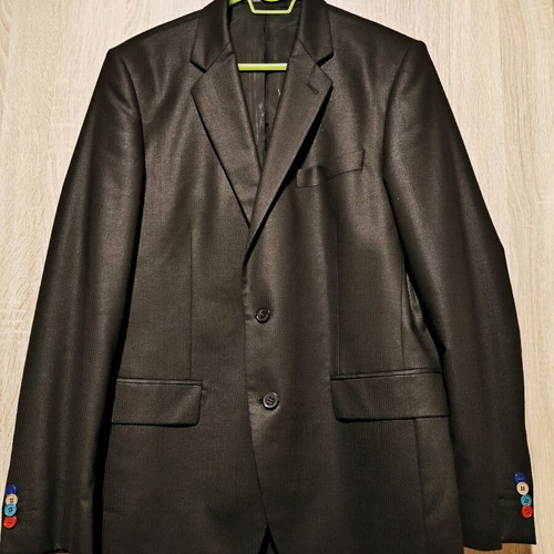 Glou suit black like new, made in Italy, size L