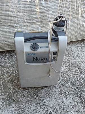 Oxygen Concentrator used, minimally