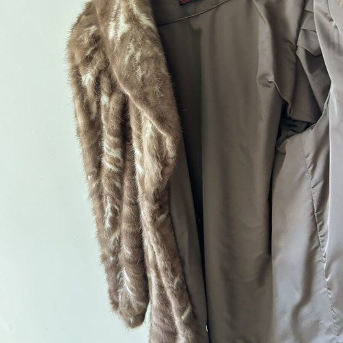 Vintage real fur coat with lining from the 60s