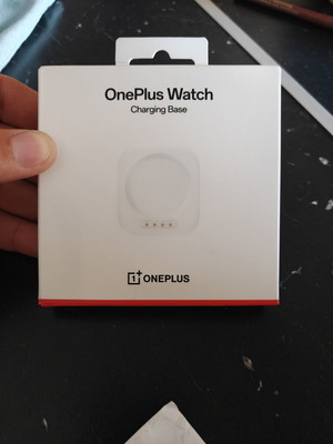 Φορτιστής smartwatch OnePlus Watch3 καινούργιος, σφραγισμένος στο κουτί