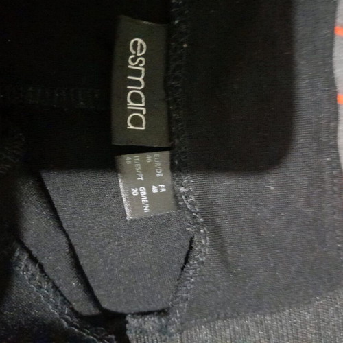 Esmara Black PantelonoKolan Like New with Side Elastic