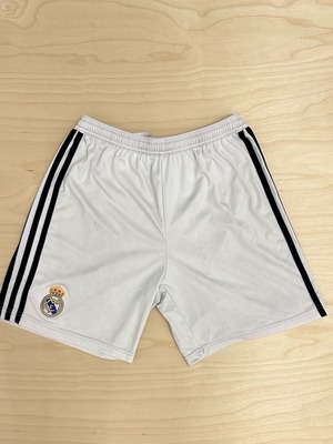 Adidas Real Madrid shorts size XL like new