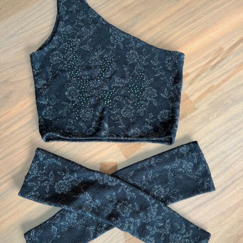 One shoulder top black with sleeves like new