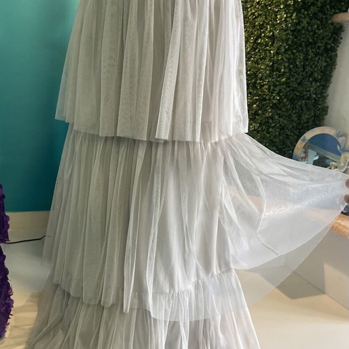 Maya Deluxe pastel gray maxi tulle skirt new, size L