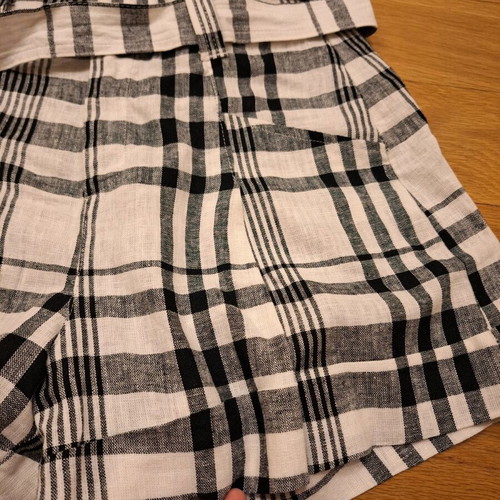 Bershka jacket and shorts set like new, black and white